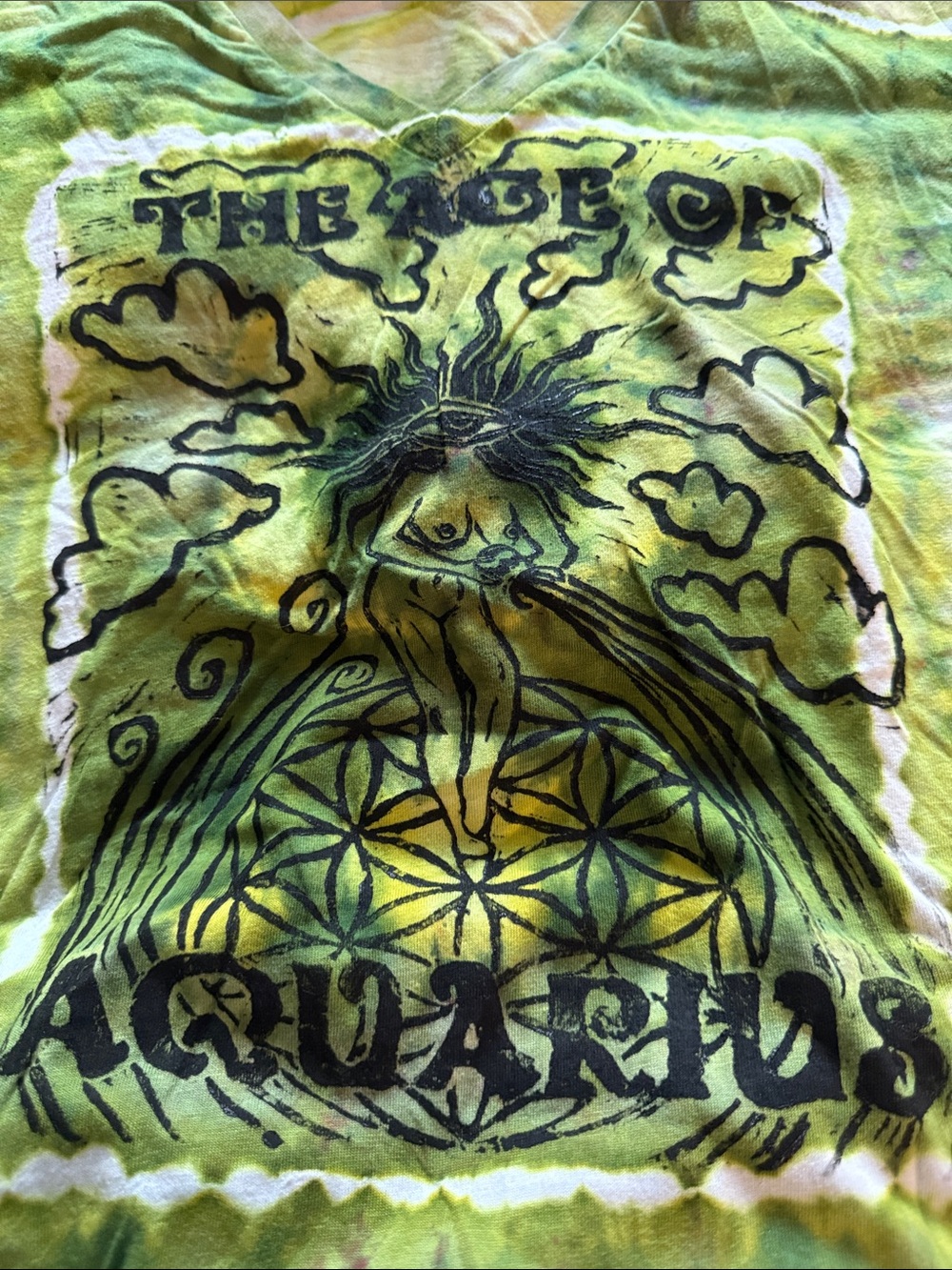 Bella + Canvas Tie-Dye Graphic Tee Size XL v neck age of Aquarius NEW w/t